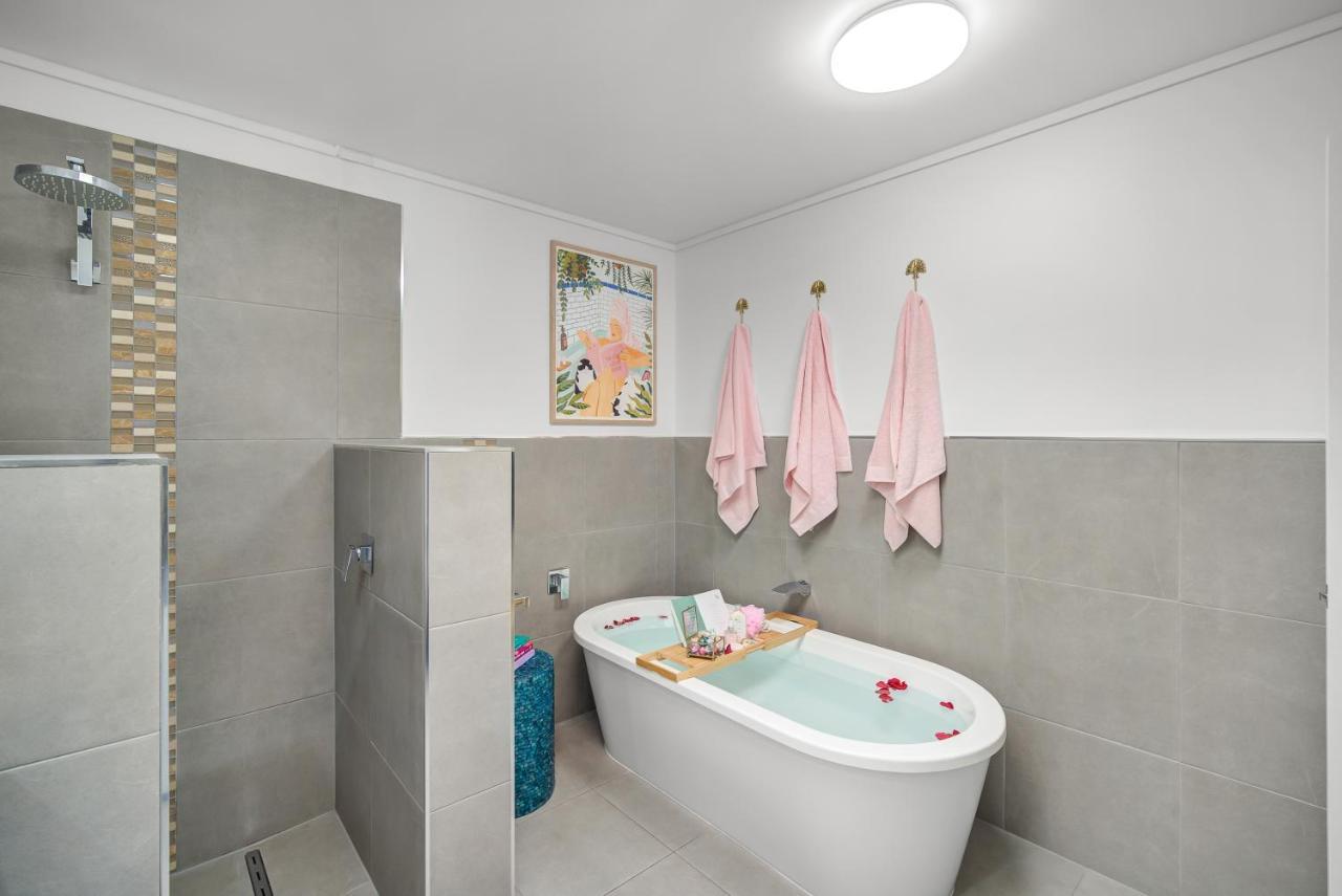 Pina Mimosa - Airlie Beach Extérieur photo